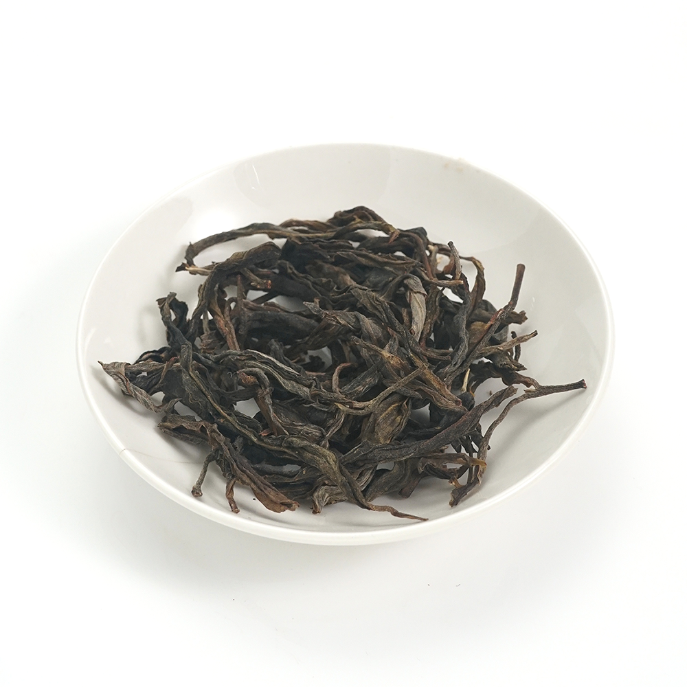 2024 Sheng Pu’er tea leaves from Ma’anshan, green aromatic dry leaf material