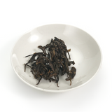 Vibrant spring 2023 raw Pu’er tea leaves 200g, young Sheng Pu’er material