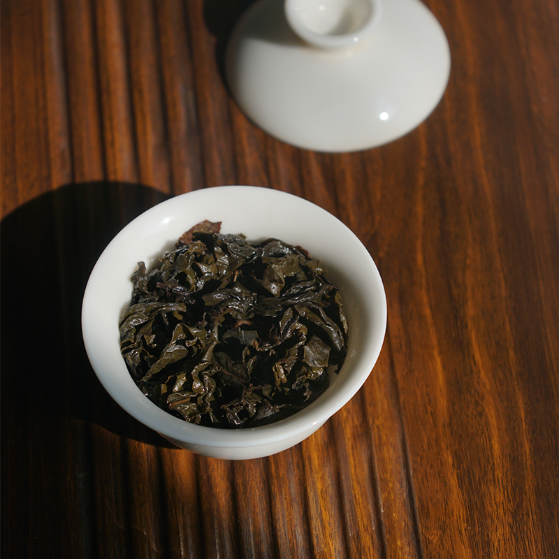 Soft and thick infused leaves of roasted Jin Gui oolong tea