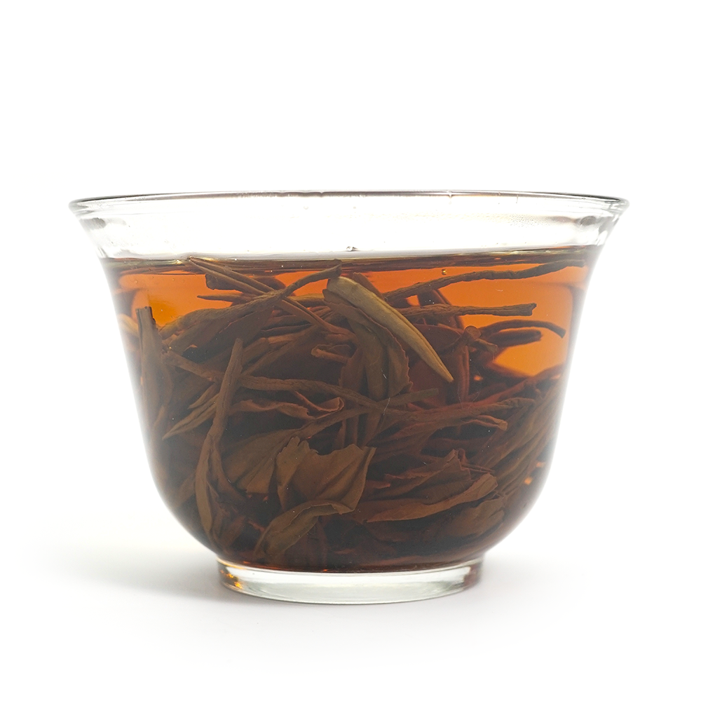 Nature Pure Tea Classic 58 black tea soup in cup