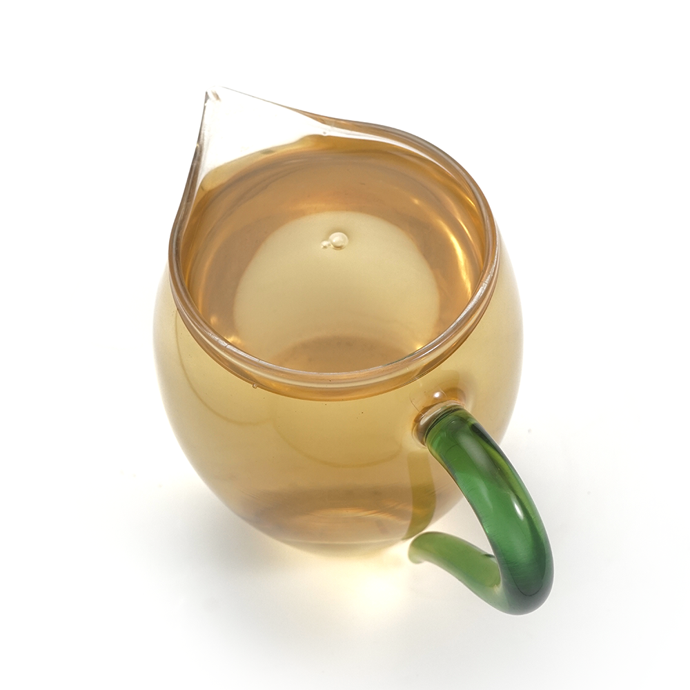 High quality wet leaves of traditional roasted oolong tea Jin Gui