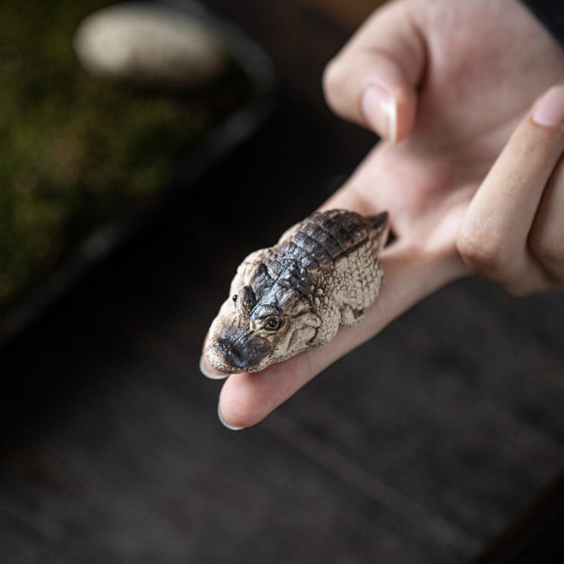 Tea Pets | Chubby Crocodile Baby Pair