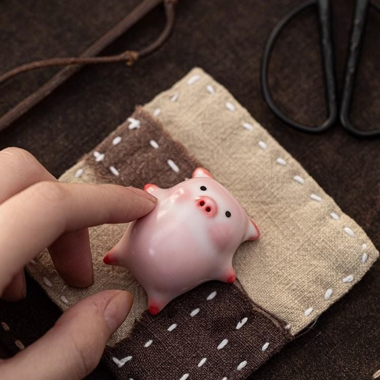 Tea Pet | Bubble Blowing Piggy for Gongfu Tea Set